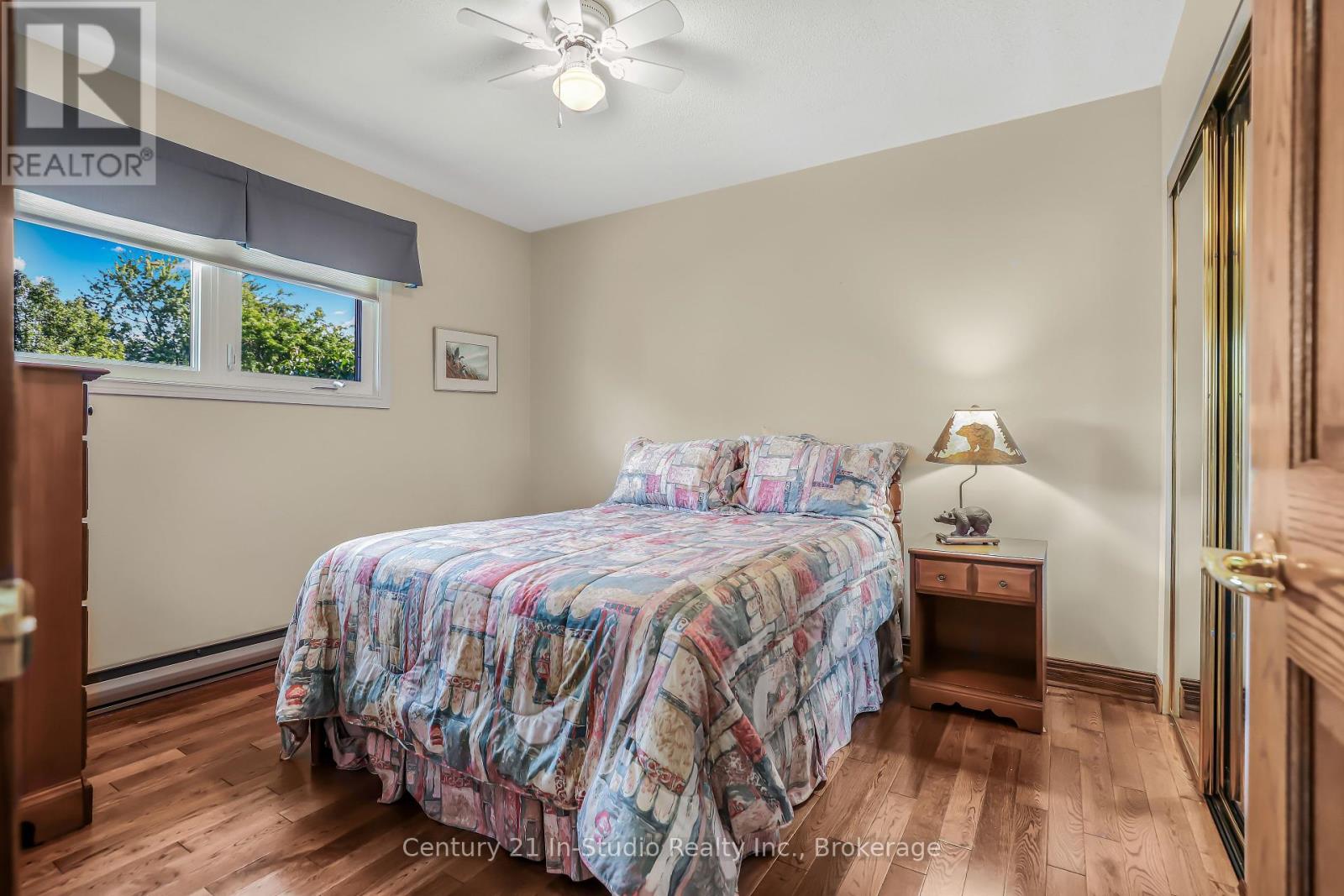 393 Crawford Street, Saugeen Shores, Ontario  N0H 2C2 - Photo 34 - X12407239