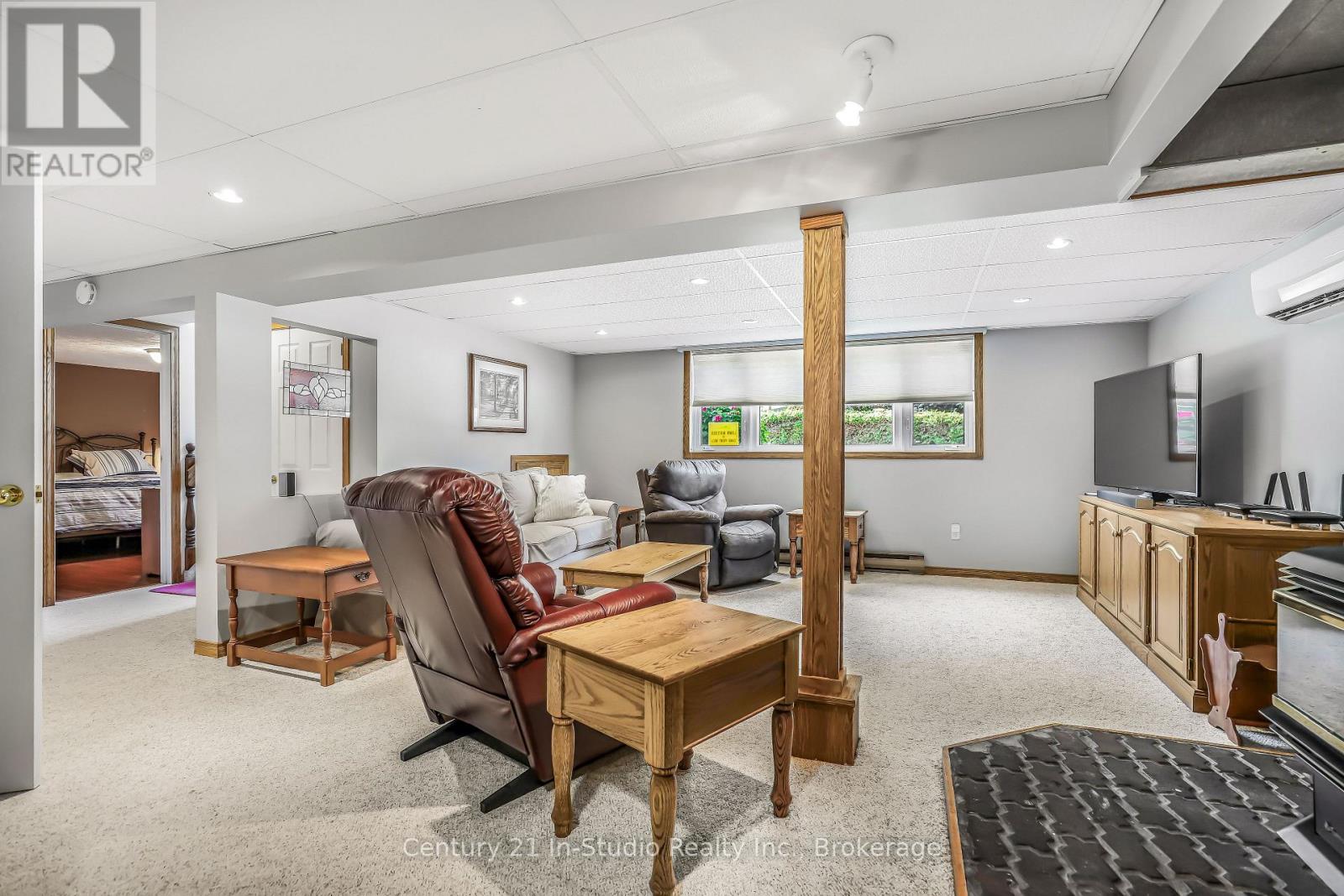 393 Crawford Street, Saugeen Shores, Ontario  N0H 2C2 - Photo 40 - X12407239