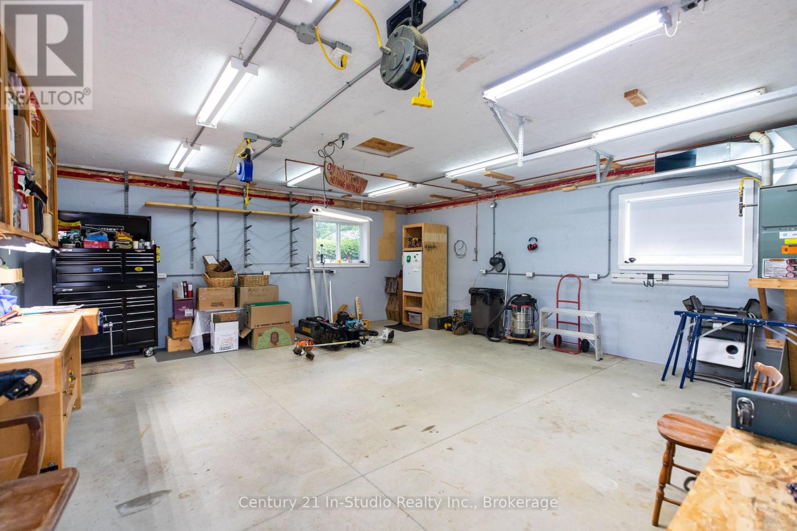 393 Crawford Street, Saugeen Shores, Ontario  N0H 2C2 - Photo 49 - X12407239