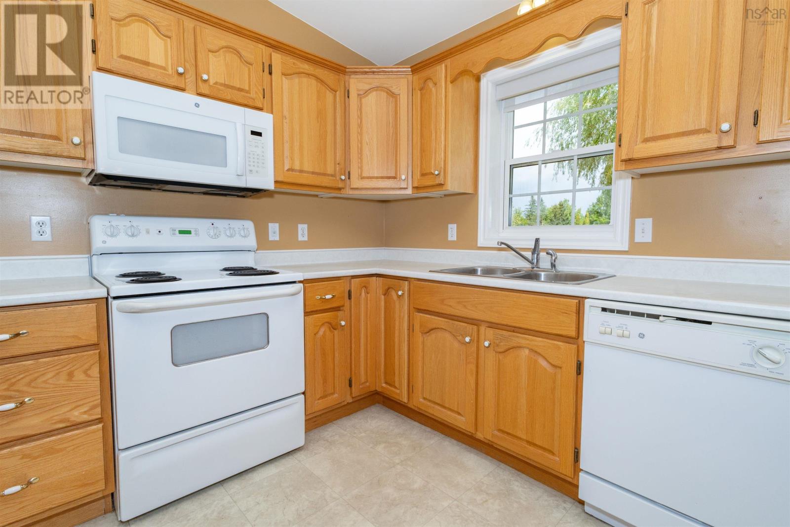 174 Twining Street, Baddeck, Nova Scotia  B0E 1B0 - Photo 25 - 202522034