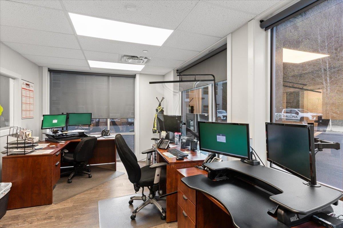 43871 Progress Way, West Chilliwack, Chilliwack, British Columbia  V2R 0E6 - Photo 28 - C8072252