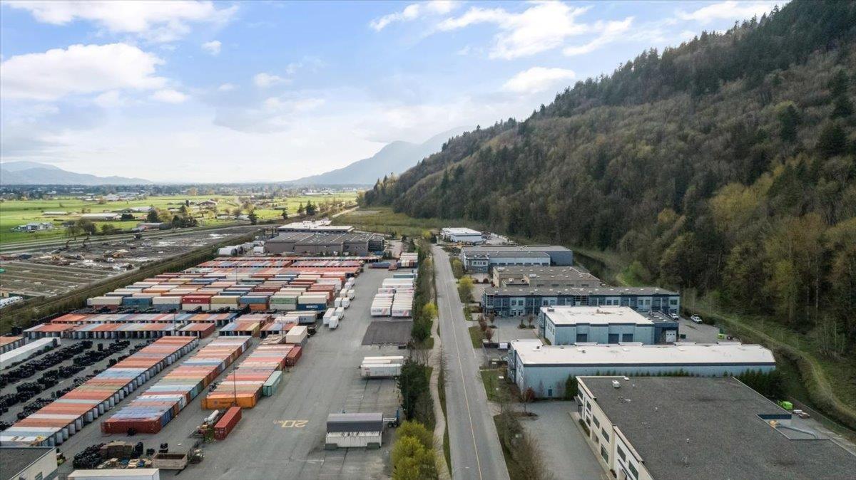 43871 Progress Way, West Chilliwack, Chilliwack, British Columbia  V2R 0E6 - Photo 12 - C8072252