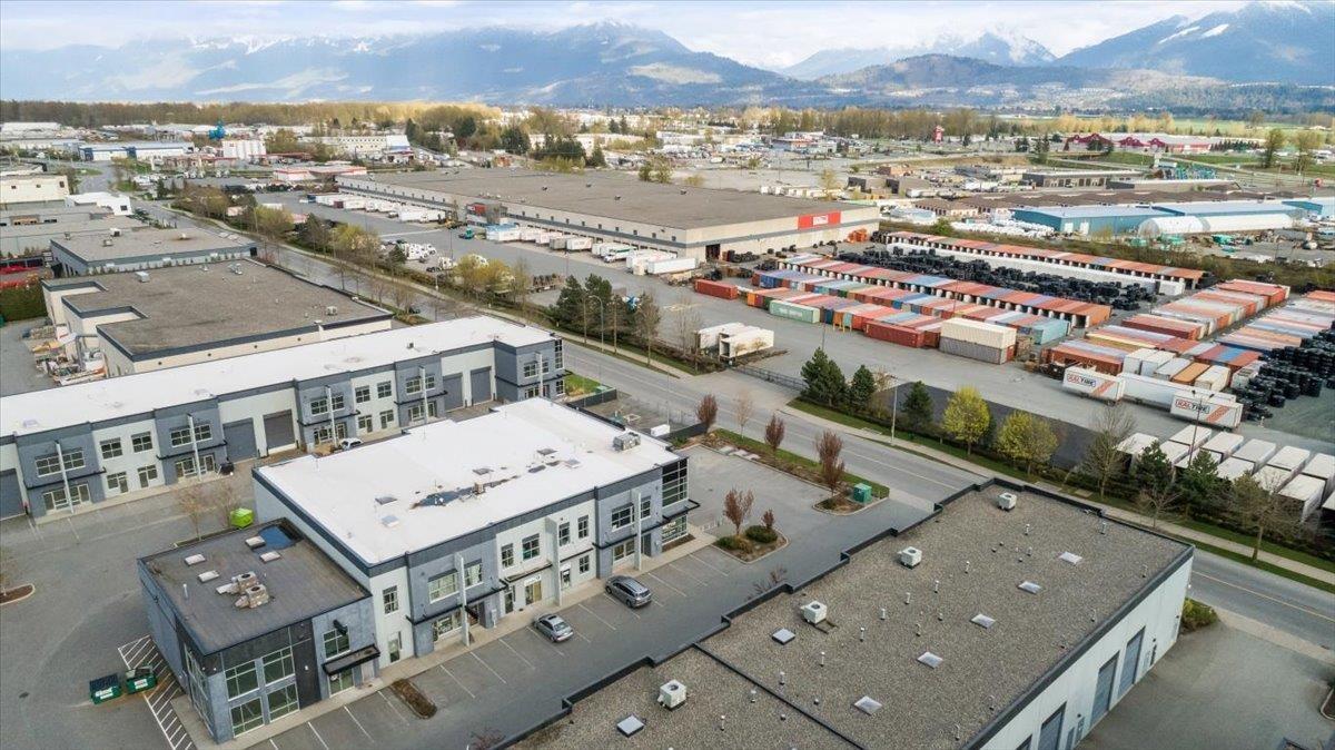 43871 Progress Way, West Chilliwack, Chilliwack, British Columbia  V2R 0E6 - Photo 9 - C8072252