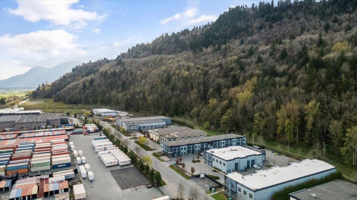 43871 Progress Way, West Chilliwack, Chilliwack, British Columbia  V2R 0E6 - Photo 13 - C8072252