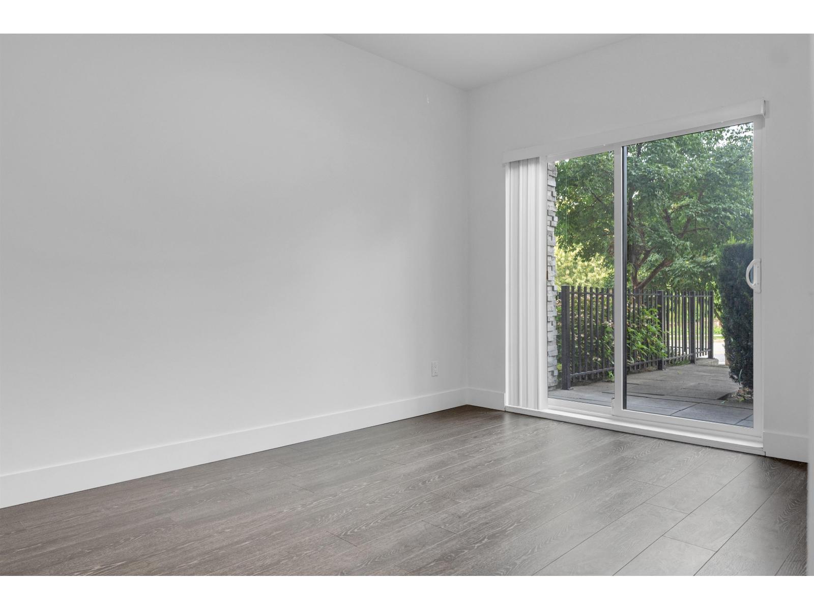 103 9983 E Barnston Drive, Surrey, British Columbia  V4N 6T3 - Photo 6 - R3048098