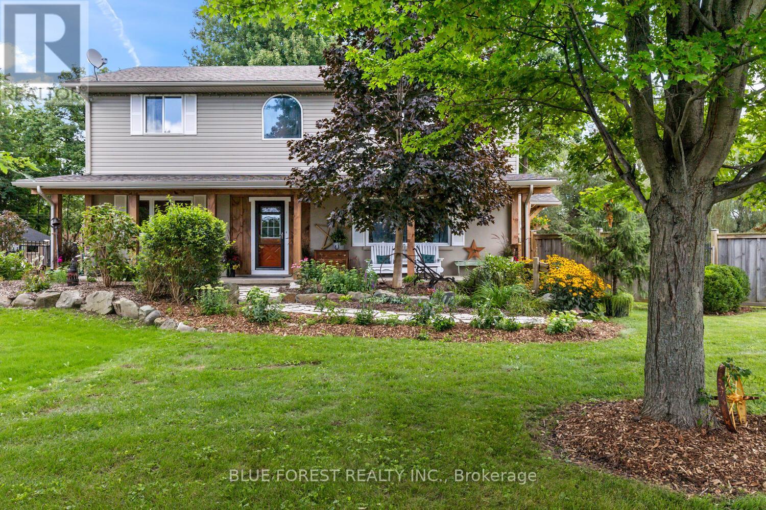 21948 Adelaide Street N, Middlesex Centre, Ontario  N0M 1C0 - Photo 1 - X12407235