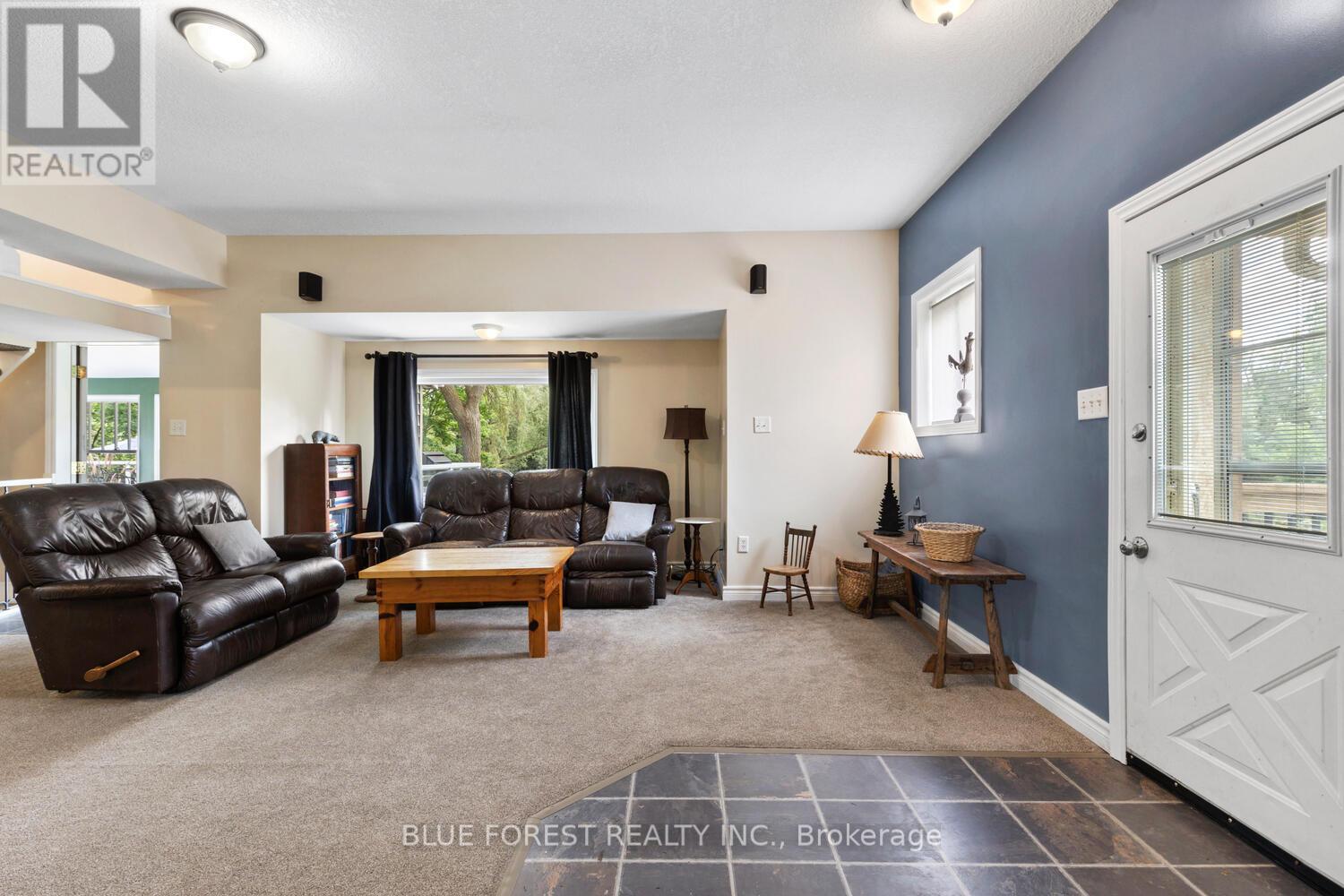 21948 Adelaide Street N, Middlesex Centre, Ontario  N0M 1C0 - Photo 14 - X12407235