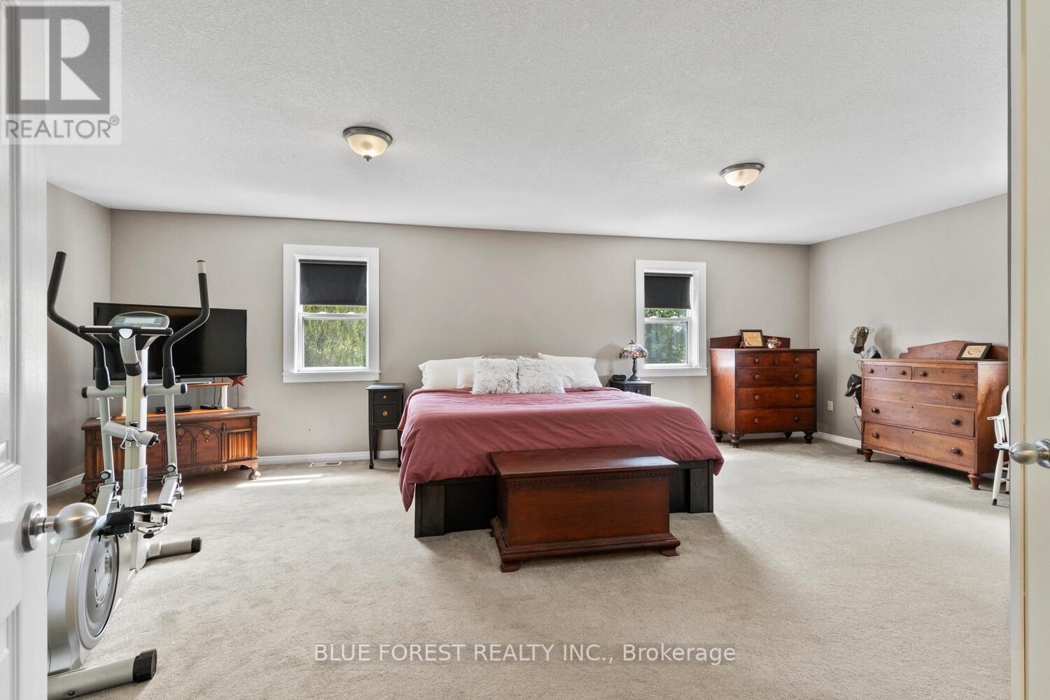 21948 Adelaide Street N, Middlesex Centre, Ontario  N0M 1C0 - Photo 19 - X12407235