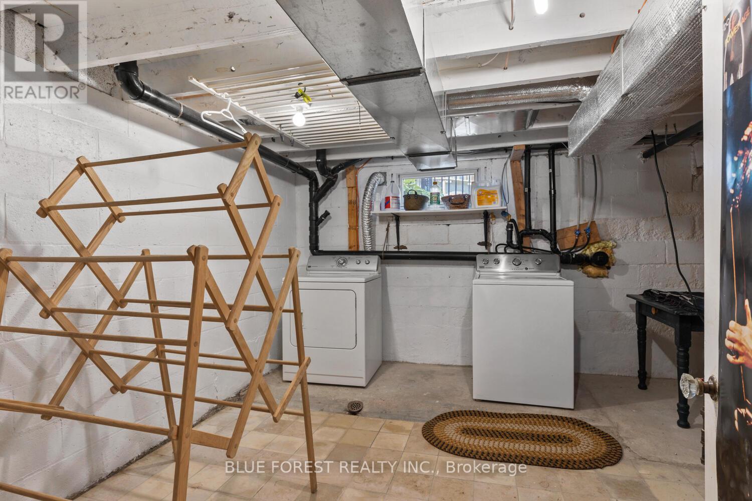 21948 Adelaide Street N, Middlesex Centre, Ontario  N0M 1C0 - Photo 31 - X12407235