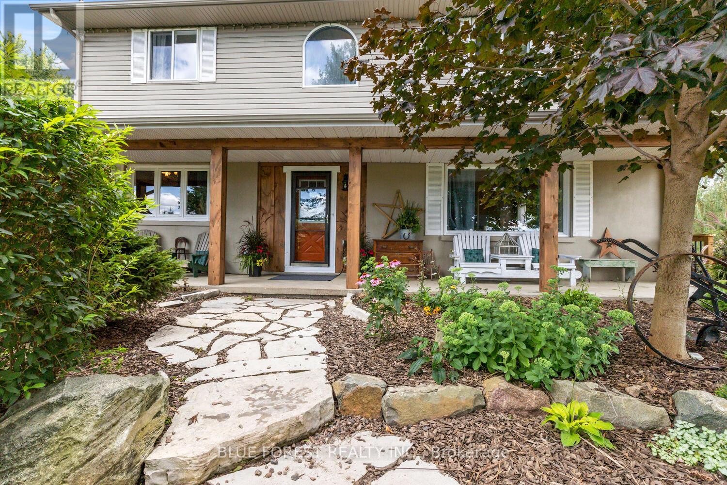 21948 Adelaide Street N, Middlesex Centre, Ontario  N0M 1C0 - Photo 4 - X12407235