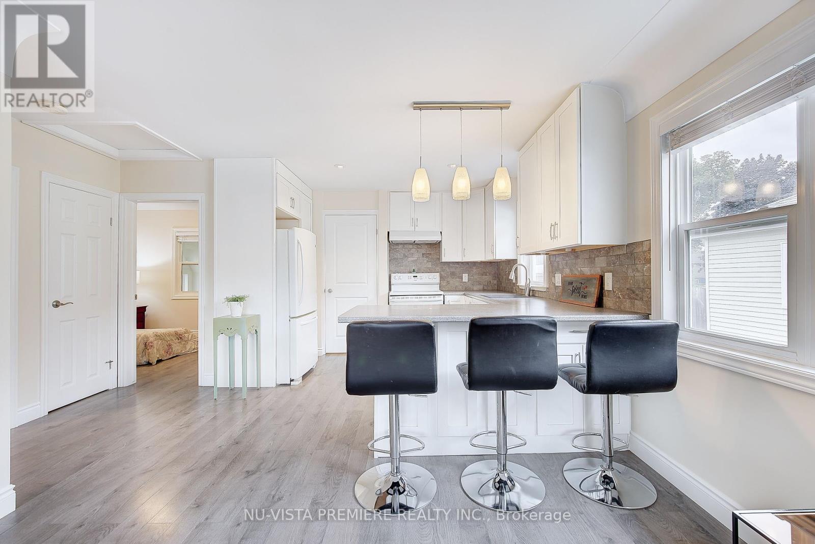 259 Sanders Street, London East, Ontario  N5Z 2T1 - Photo 11 - X12407245