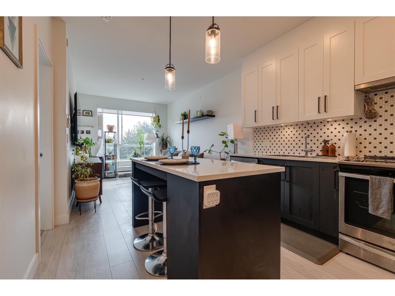 313 18811 72 Avenue, Surrey, British Columbia  V4N 6W7 - Photo 6 - R3048042