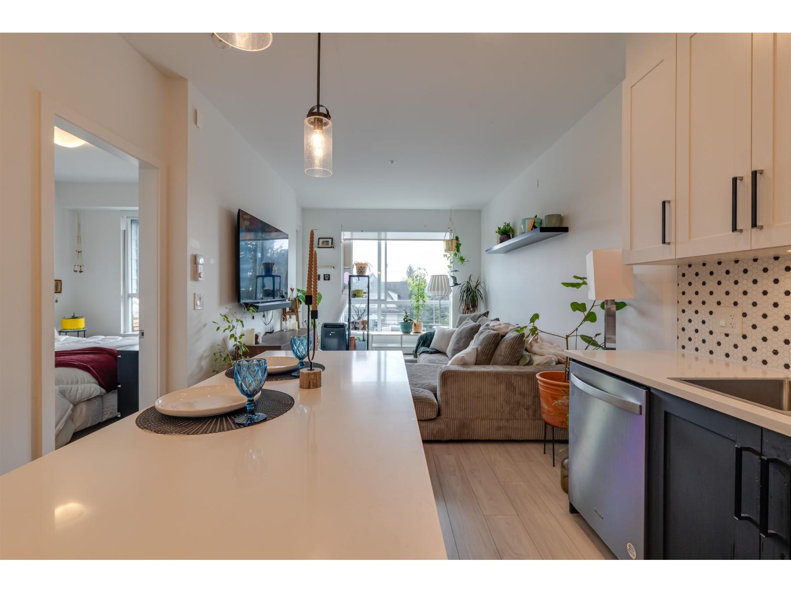 313 18811 72 Avenue, Surrey, British Columbia  V4N 6W7 - Photo 7 - R3048042