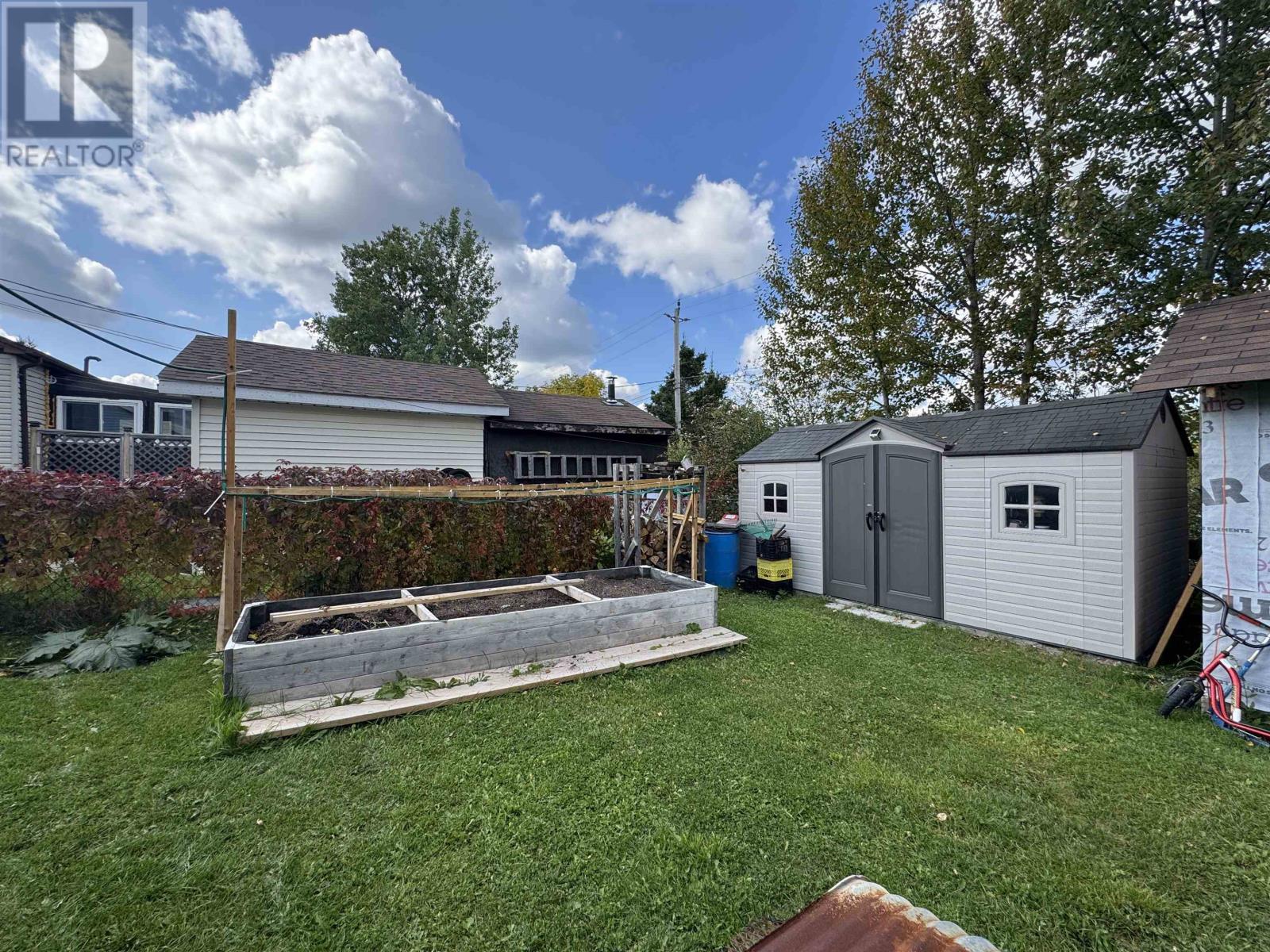 23 Manitou Road W, Manitouwadge, Ontario  P0T 2C0 - Photo 36 - TB252946