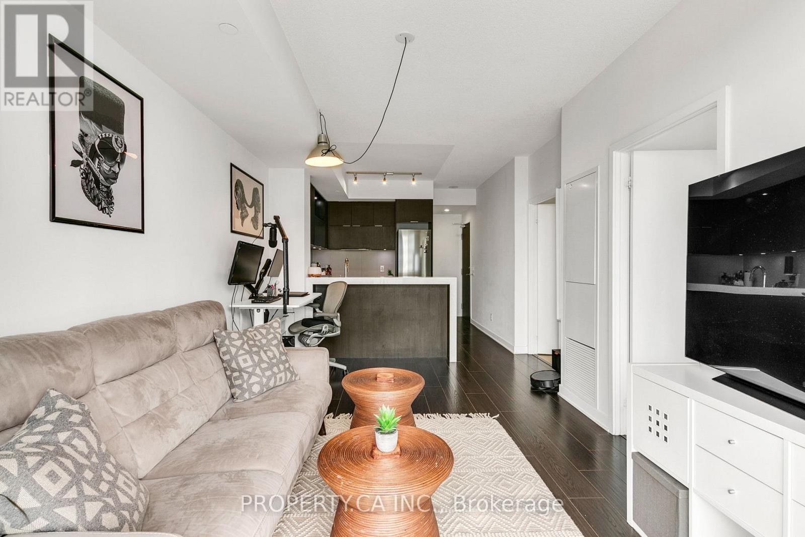 2213 - 170 Sumach Street, Toronto, Ontario  M5A 0C3 - Photo 11 - C12407212