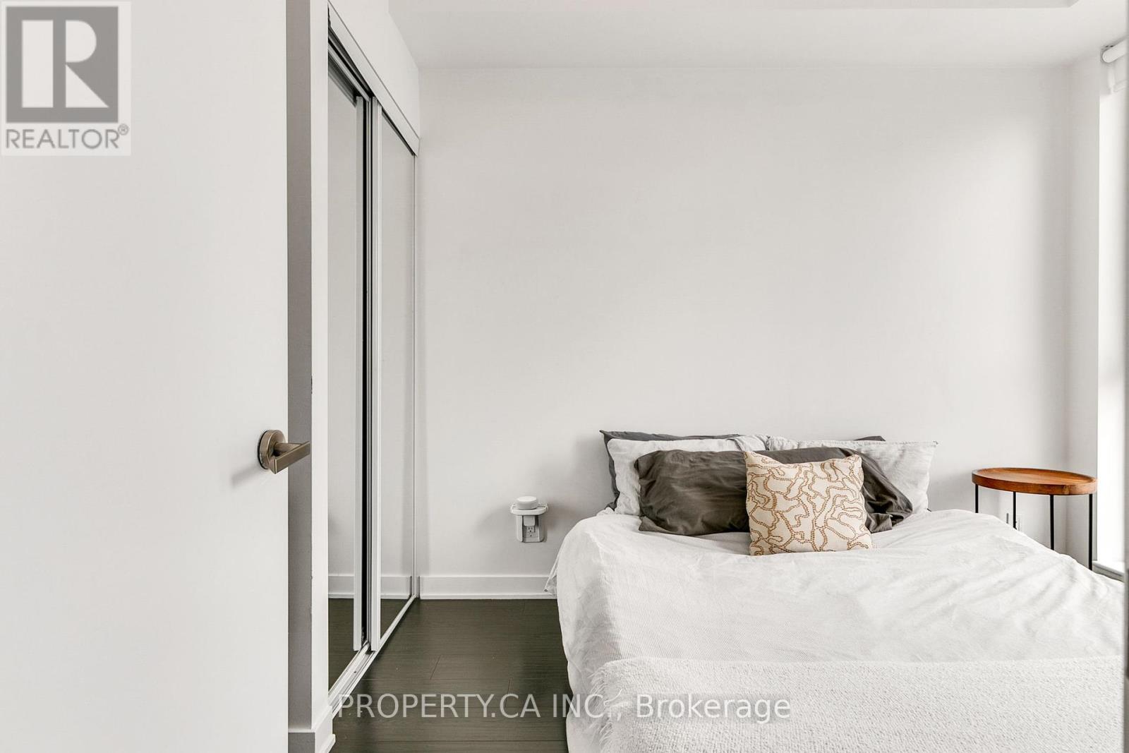 2213 - 170 Sumach Street, Toronto, Ontario  M5A 0C3 - Photo 21 - C12407212