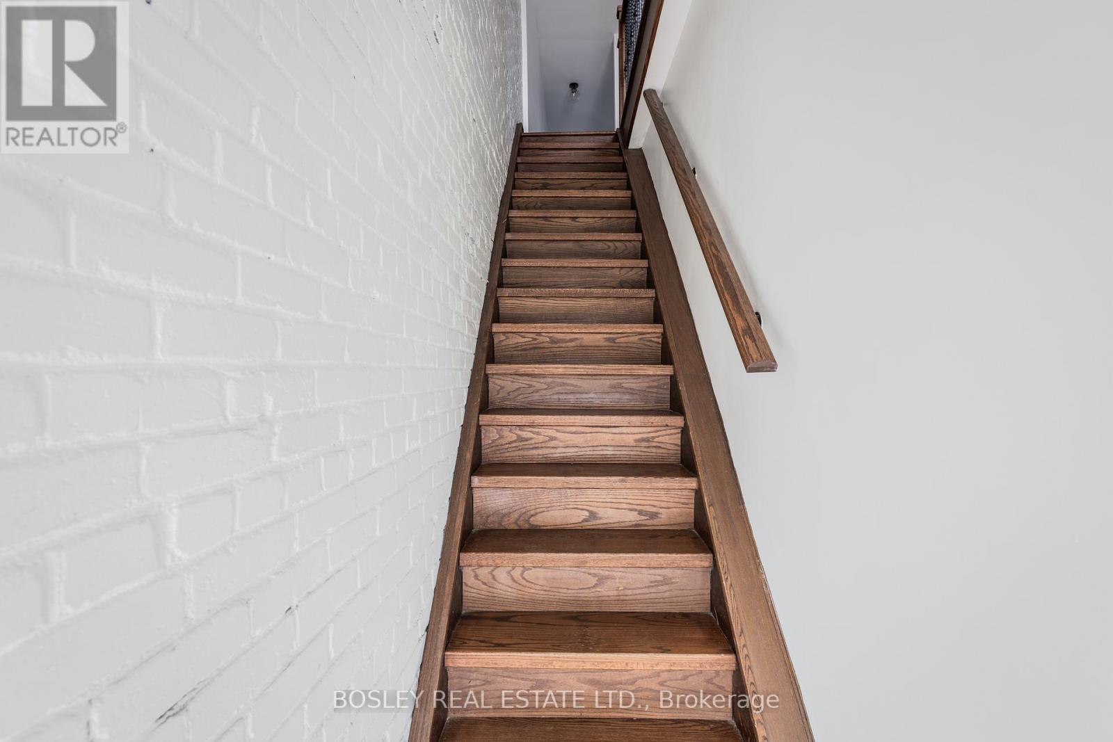 1972 Danforth Avenue E, Toronto, Ontario  M4C 1J6 - Photo 3 - E12407163