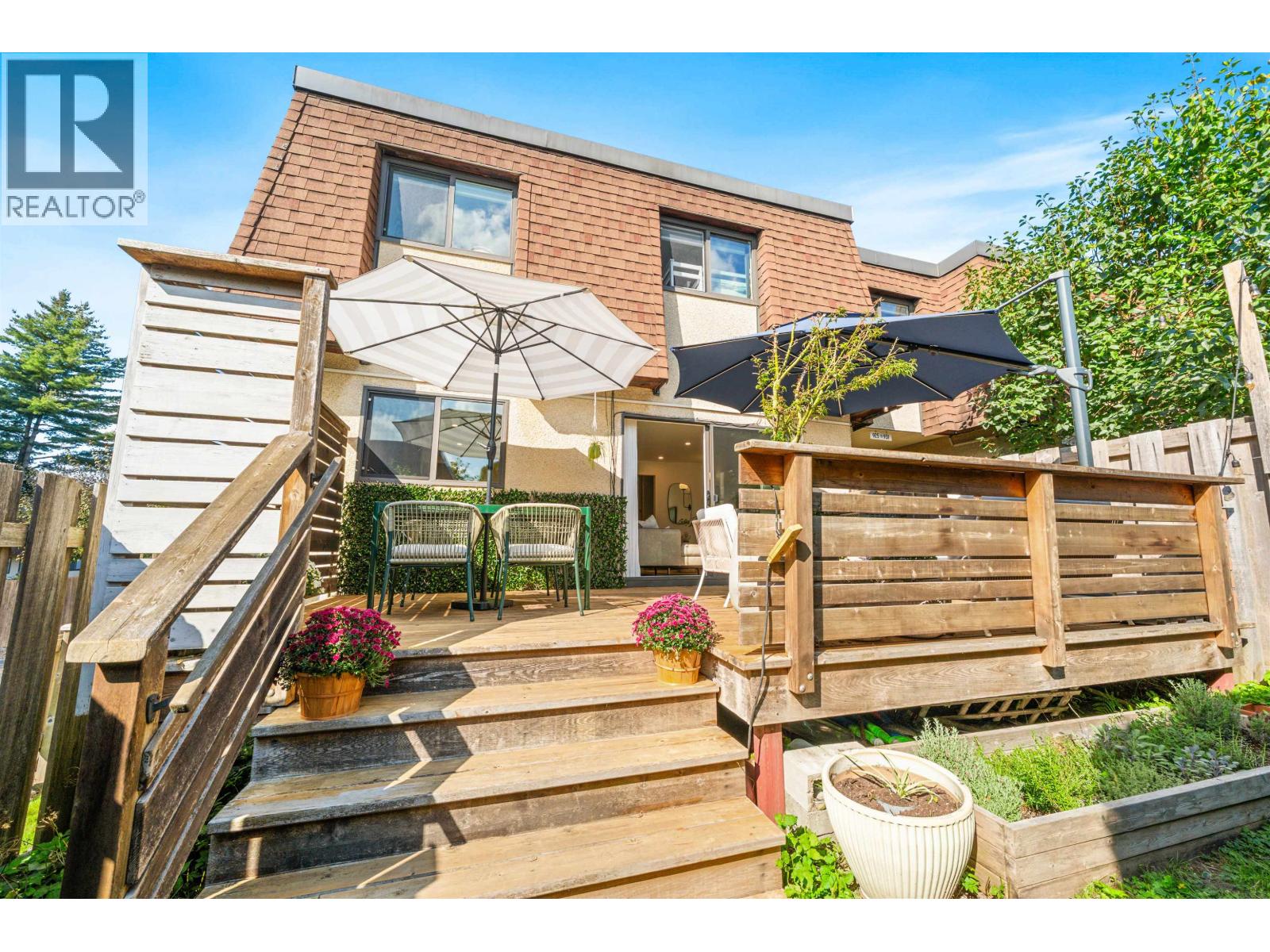 927 Old Lillooet Road, North Vancouver, British Columbia  V7J 2H7 - Photo 16 - R3048451