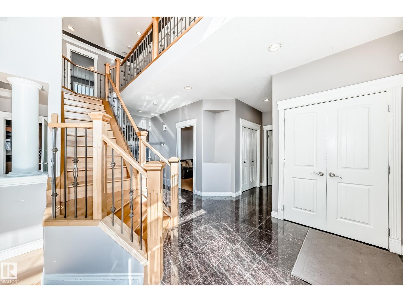 13608 160 Av Nw, Edmonton, Alberta  T6V 0B9 - Photo 4 - E4457898