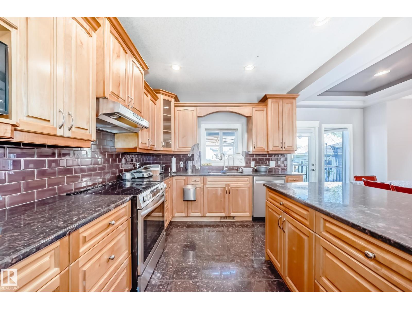 13608 160 Av Nw, Edmonton, Alberta  T6V 0B9 - Photo 13 - E4457898