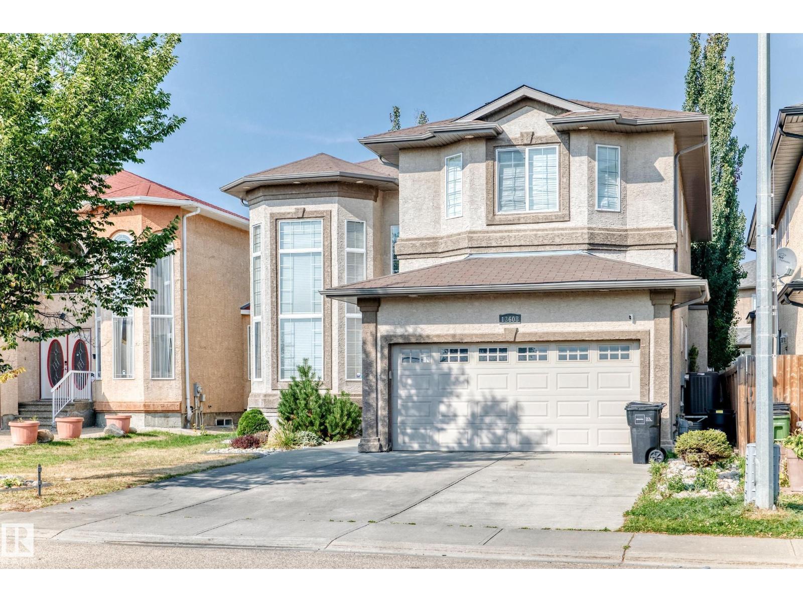13608 160 Av Nw, Edmonton, Alberta  T6V 0B9 - Photo 2 - E4457898