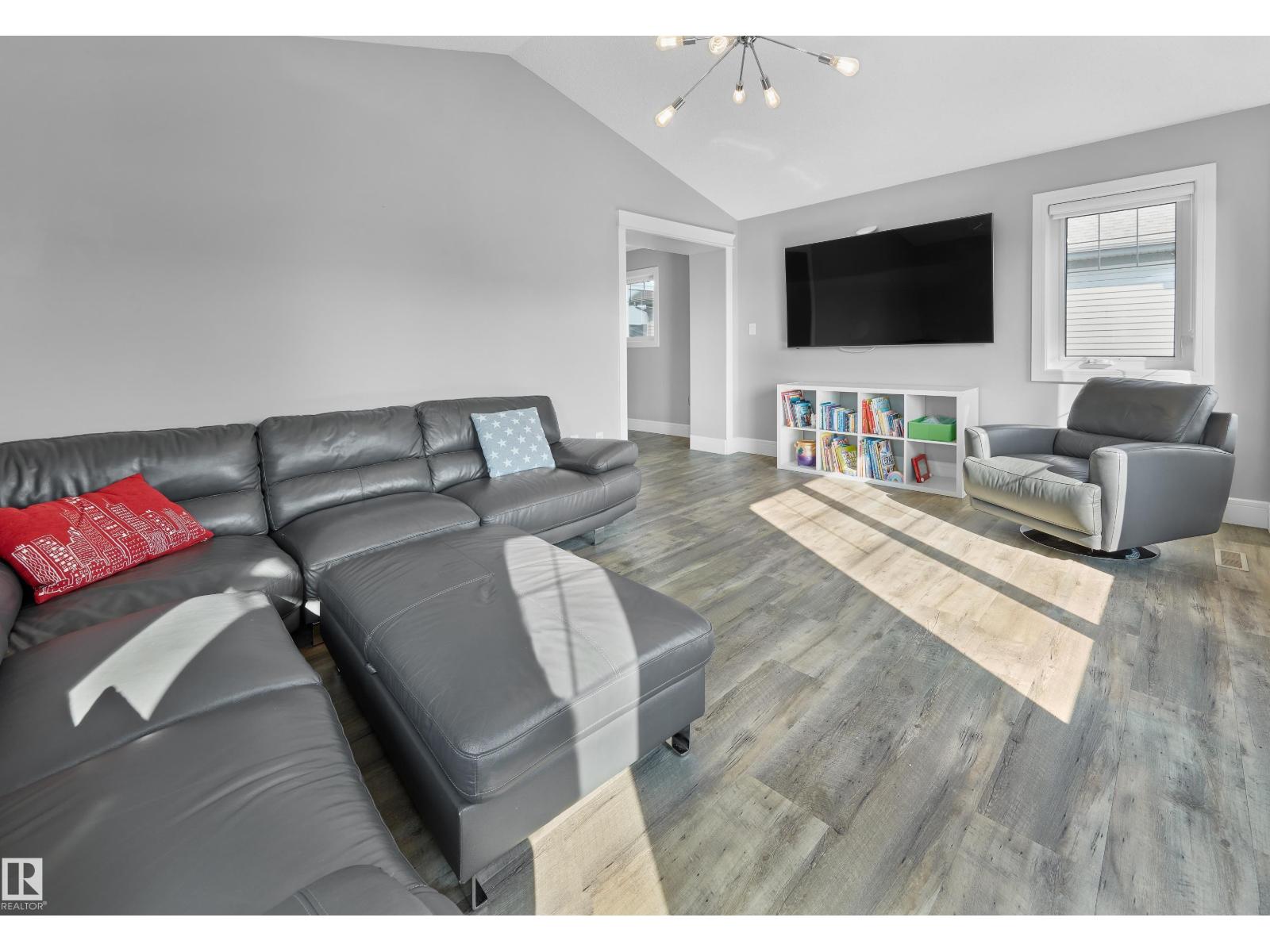 9812 222 St Nw, Edmonton, Alberta  T5T 7B9 - Photo 20 - E4456217
