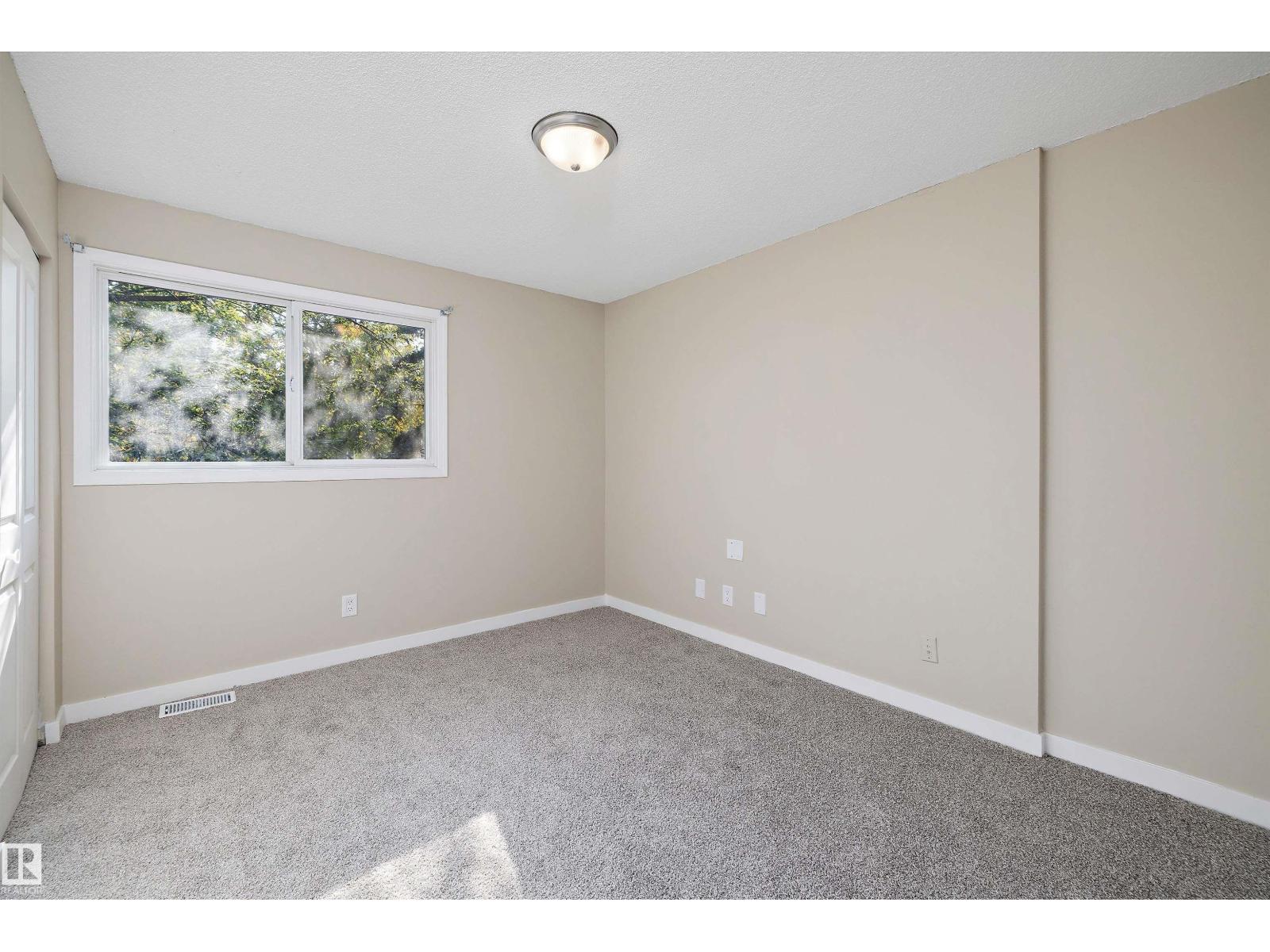 25f Meadowlark Vg Nw, Edmonton, Alberta  T5R 5X4 - Photo 15 - E4457909