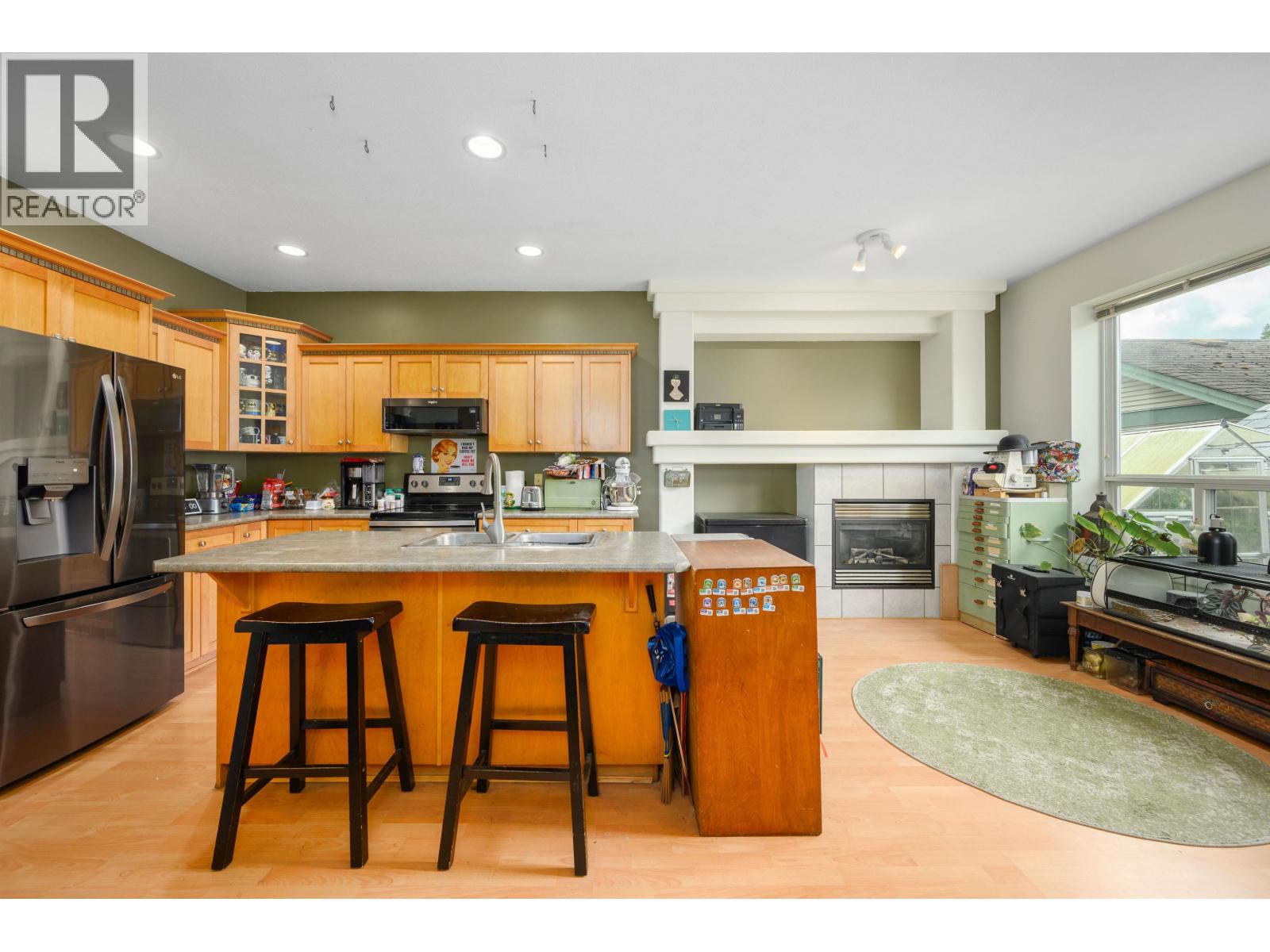 24113 102 Avenue, Maple Ridge, British Columbia  V2W 2A2 - Photo 9 - R3048448