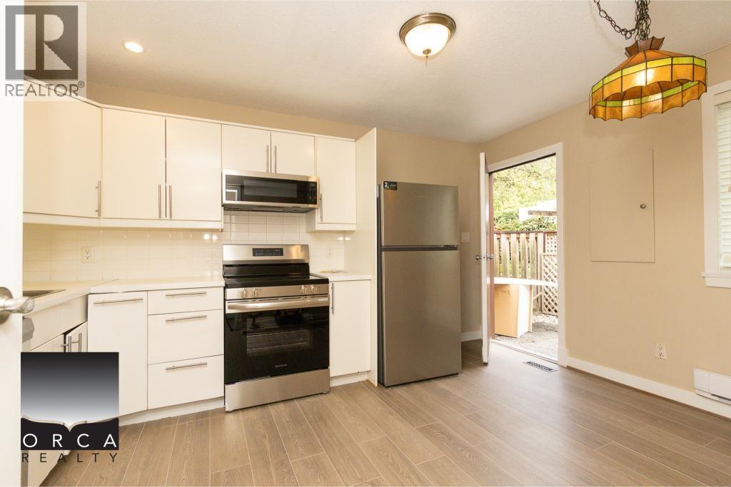 2305 Western Avenue, North Vancouver, British Columbia  V7M 2L4 - Photo 5 - R3048439