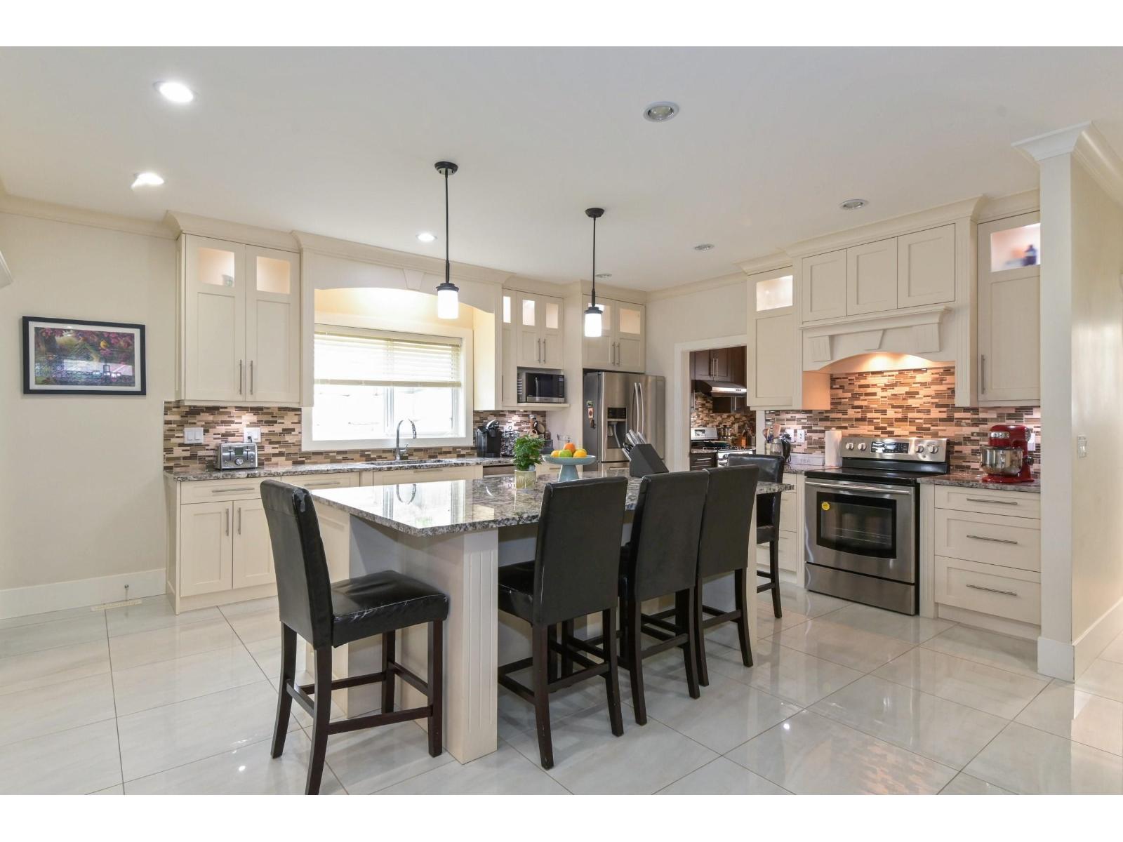 33833 Knight Avenue, Mission, British Columbia  V2V 7C7 - Photo 10 - R3047998