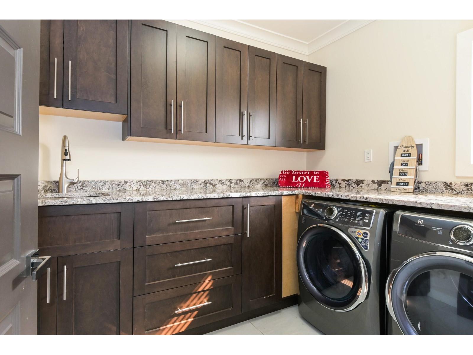 33833 Knight Avenue, Mission, British Columbia  V2V 7C7 - Photo 15 - R3047998