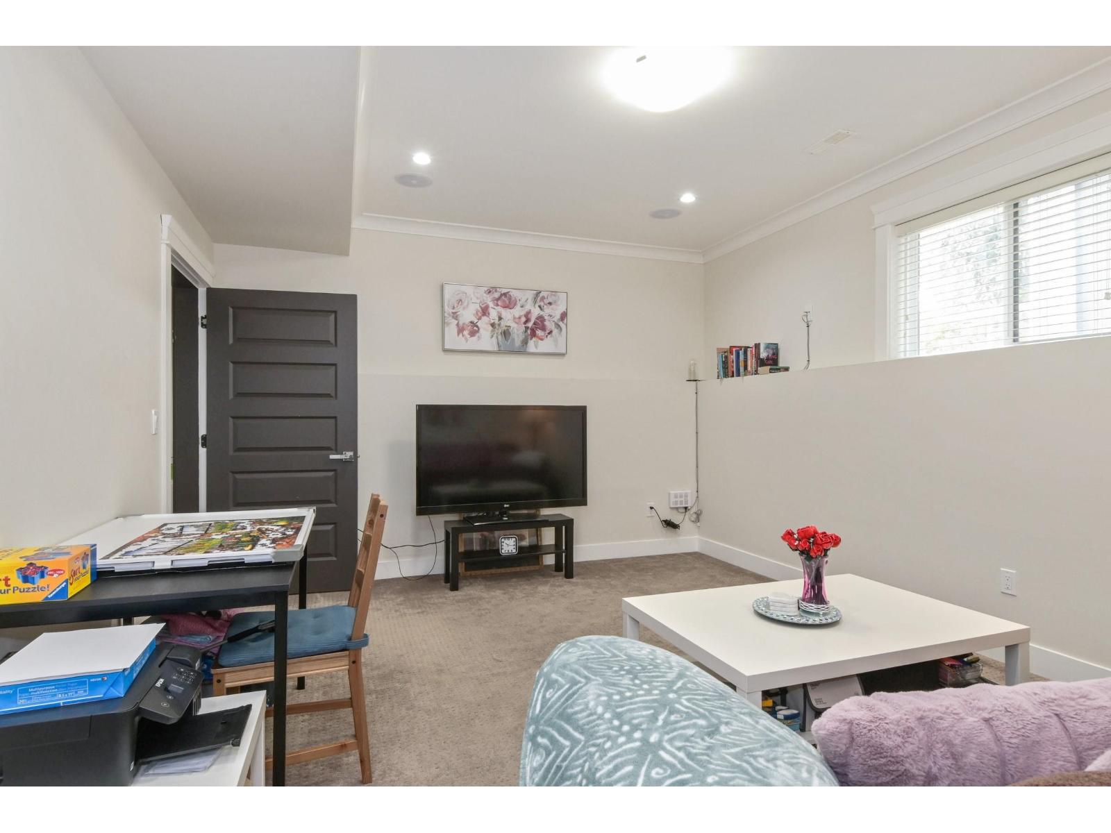 33833 Knight Avenue, Mission, British Columbia  V2V 7C7 - Photo 25 - R3047998