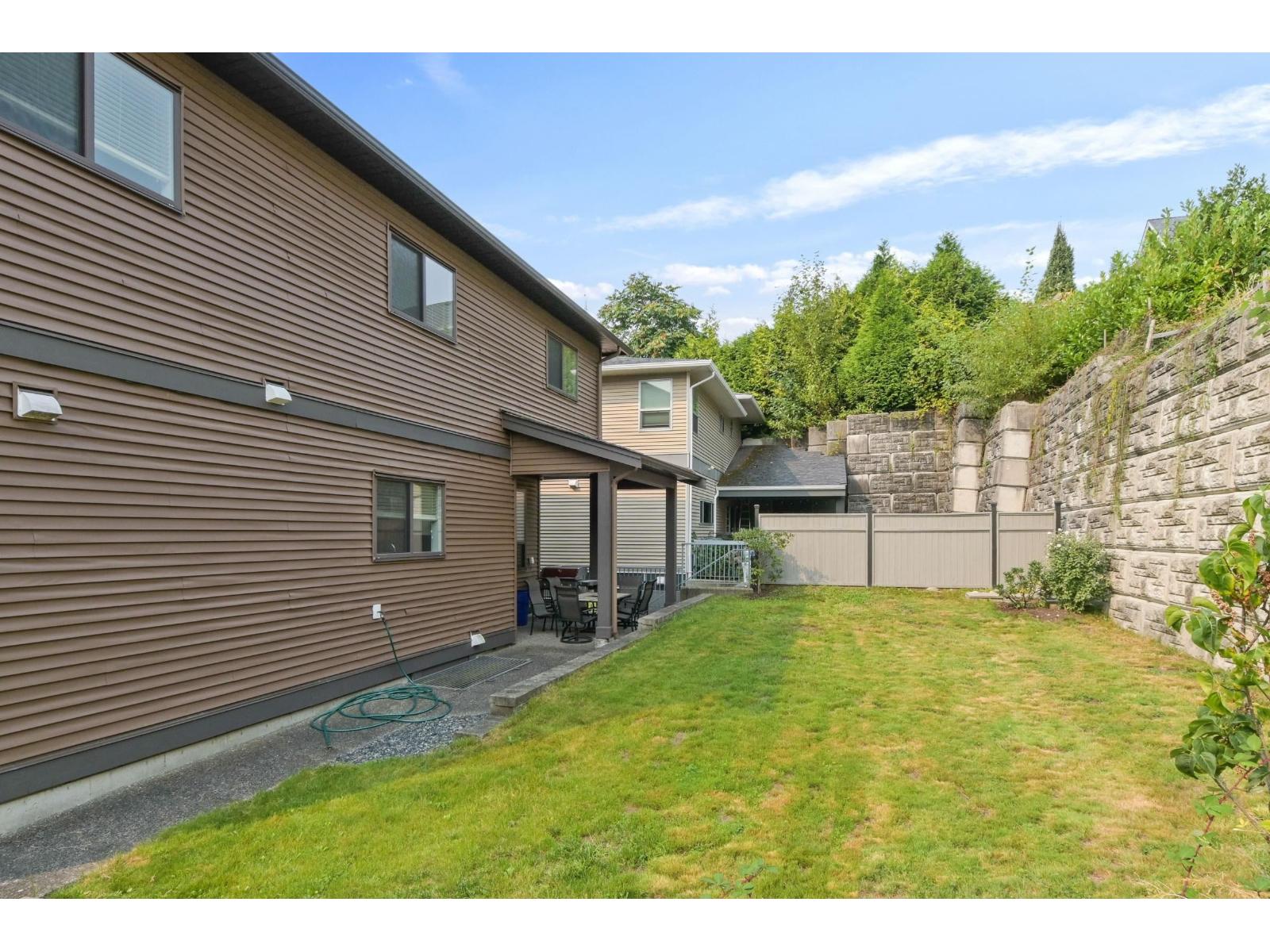 33833 Knight Avenue, Mission, British Columbia  V2V 7C7 - Photo 33 - R3047998