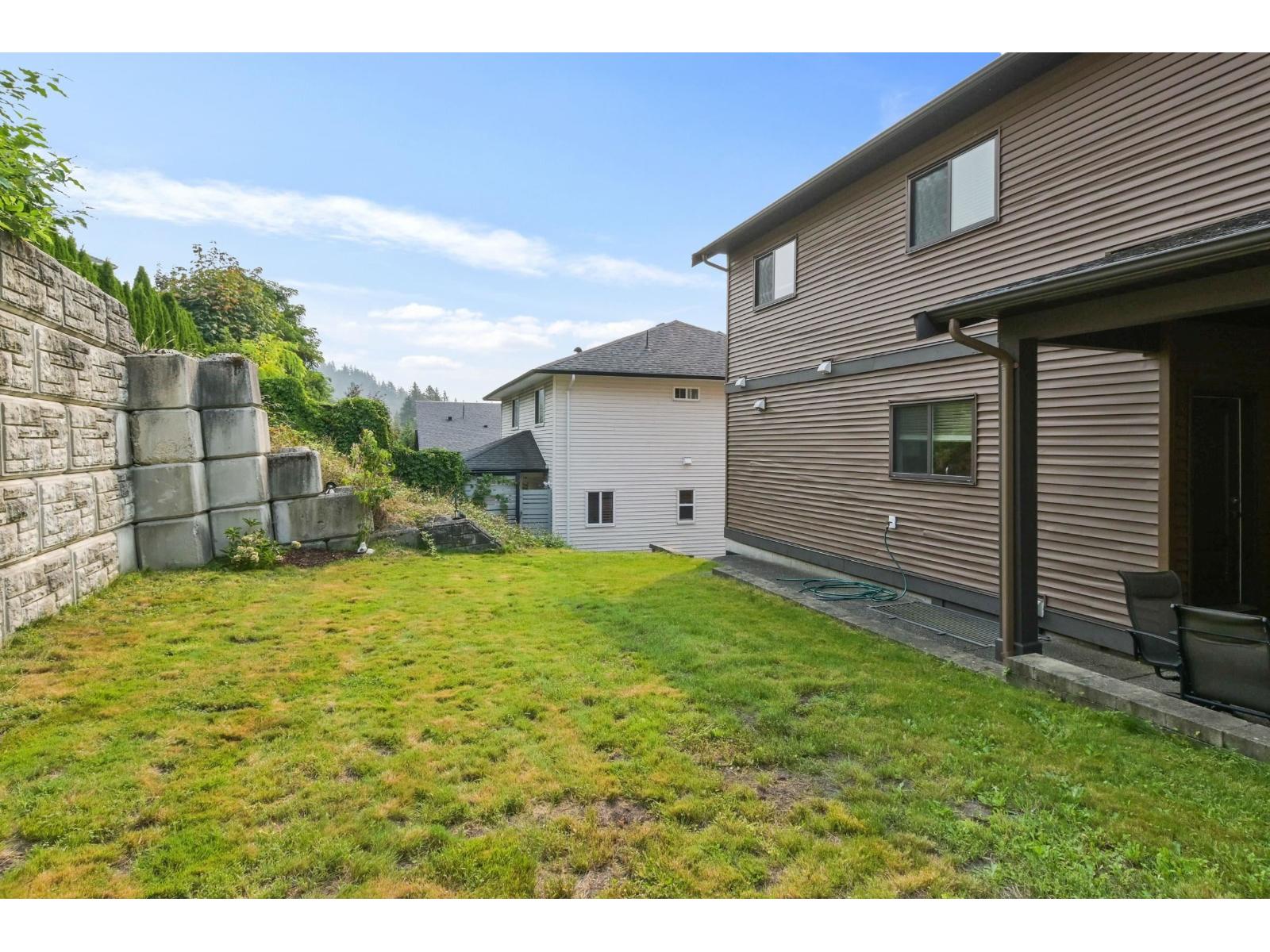 33833 Knight Avenue, Mission, British Columbia  V2V 7C7 - Photo 34 - R3047998