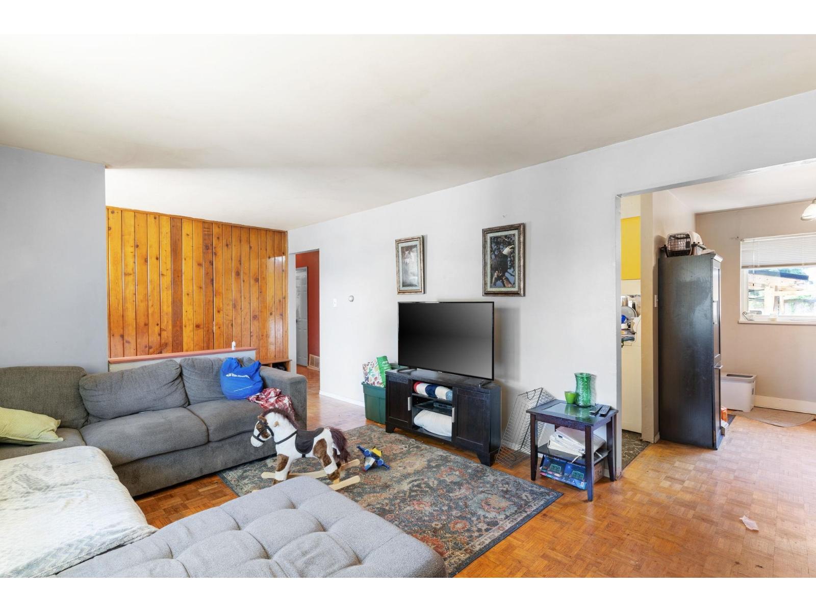 12476 99 Avenue, Surrey, British Columbia  V3V 2P3 - Photo 7 - R3048076