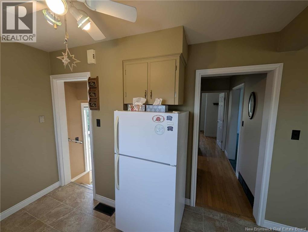 110 Melanson, Bathurst, New Brunswick  E2A 1L4 - Photo 10 - NB126844