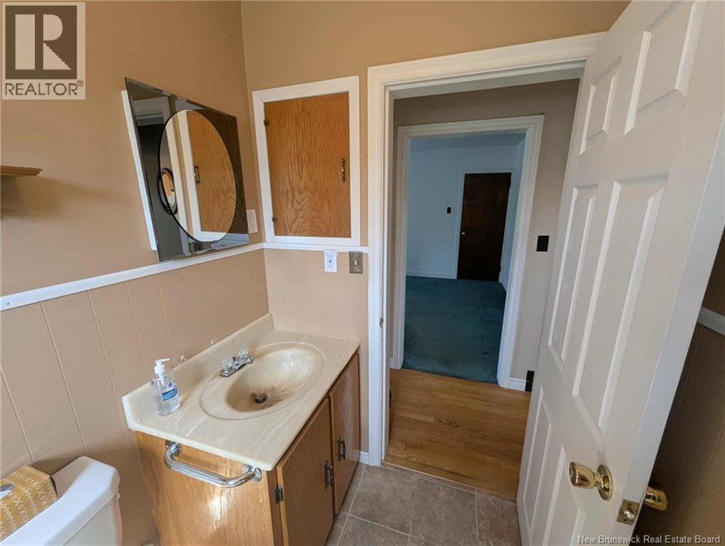 110 Melanson, Bathurst, New Brunswick  E2A 1L4 - Photo 18 - NB126844