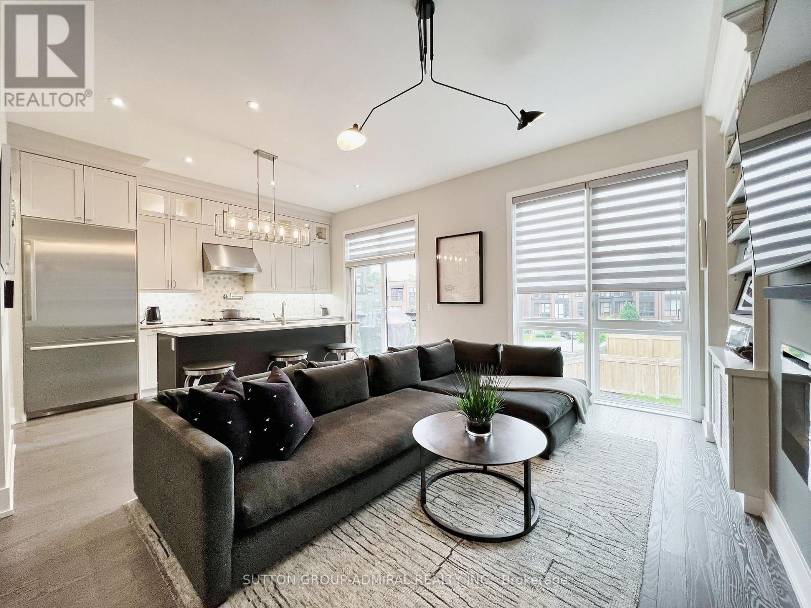 4 Sable Road, Vaughan, Ontario  L4J 0K1 - Photo 4 - N12407134
