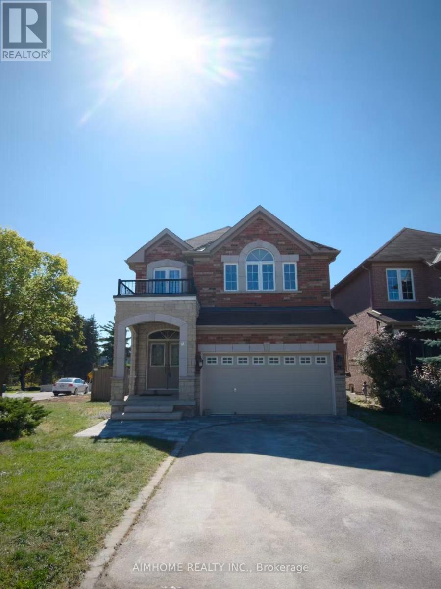 23 ESCAPADE DRIVE, Richmond Hill, Ontario