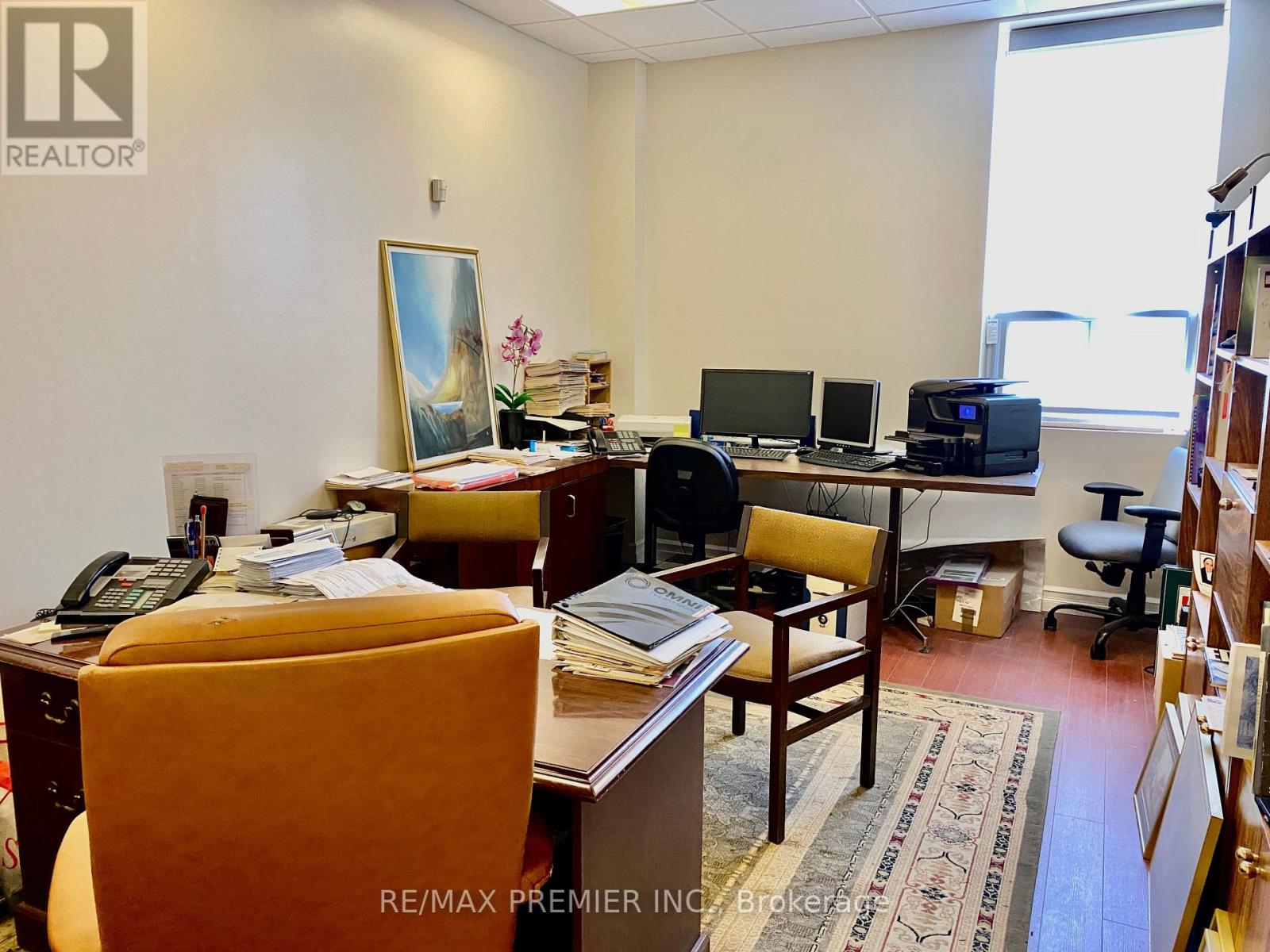 Au 8 & 9 - 140 Woodbridge Avenue, Vaughan (West Woodbridge), Ontario  L4L 4K9 - Photo 9 - N12407208