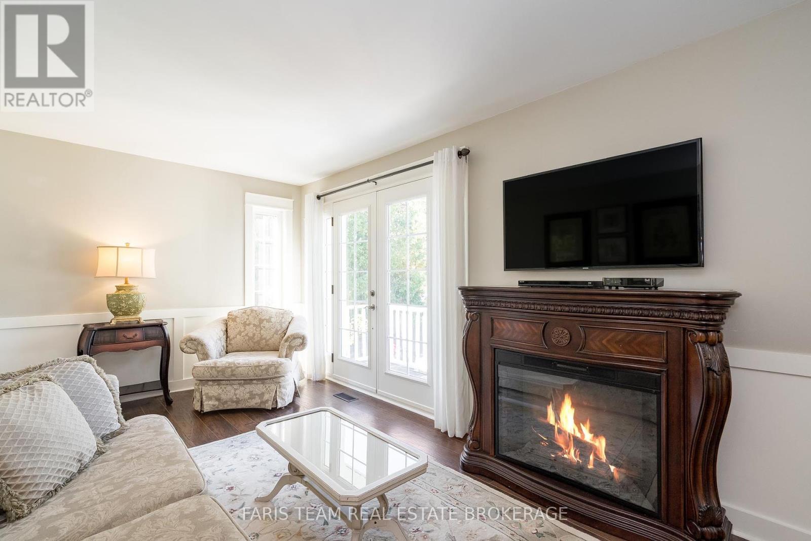 229 Cox Mill Road, Barrie (Painswick North), Ontario  L4N 4G7 - Photo 11 - S12407087