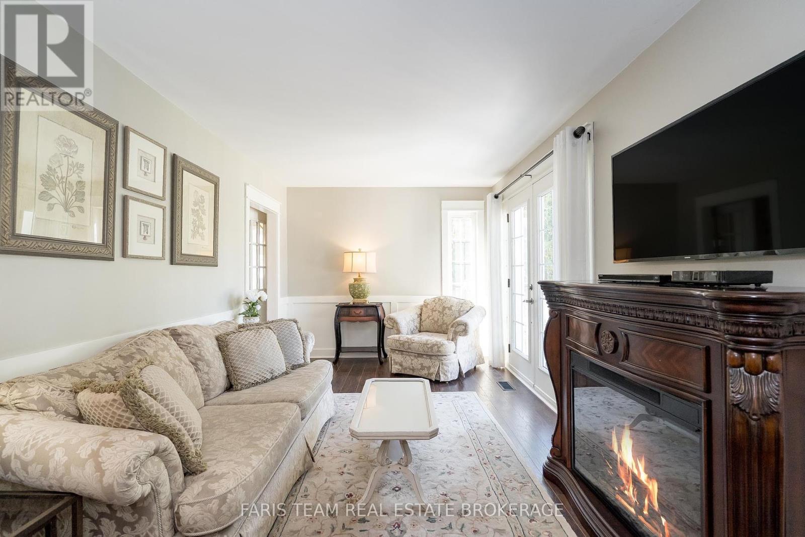 229 Cox Mill Road, Barrie (Painswick North), Ontario  L4N 4G7 - Photo 12 - S12407087
