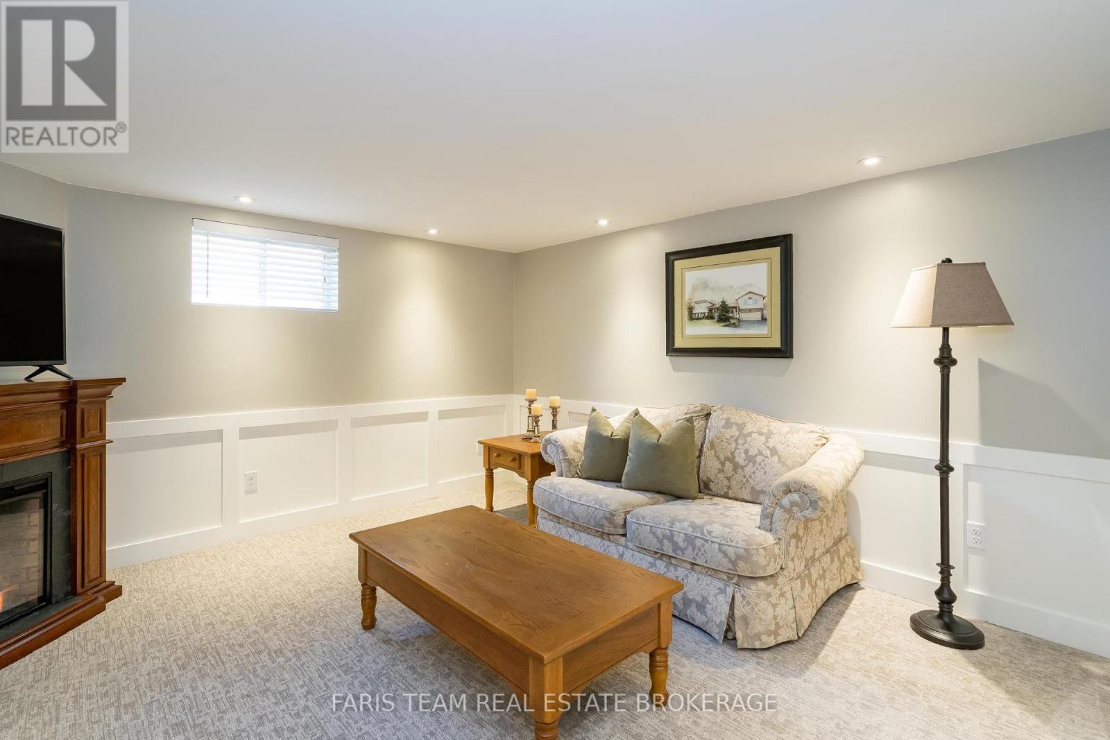 229 Cox Mill Road, Barrie (Painswick North), Ontario  L4N 4G7 - Photo 17 - S12407087