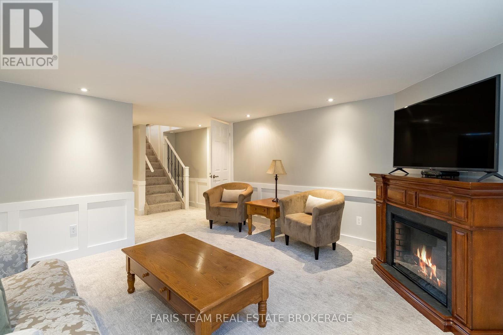 229 Cox Mill Road, Barrie (Painswick North), Ontario  L4N 4G7 - Photo 18 - S12407087