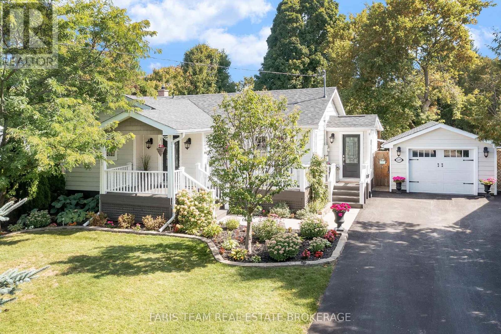 229 Cox Mill Road, Barrie (Painswick North), Ontario  L4N 4G7 - Photo 2 - S12407087