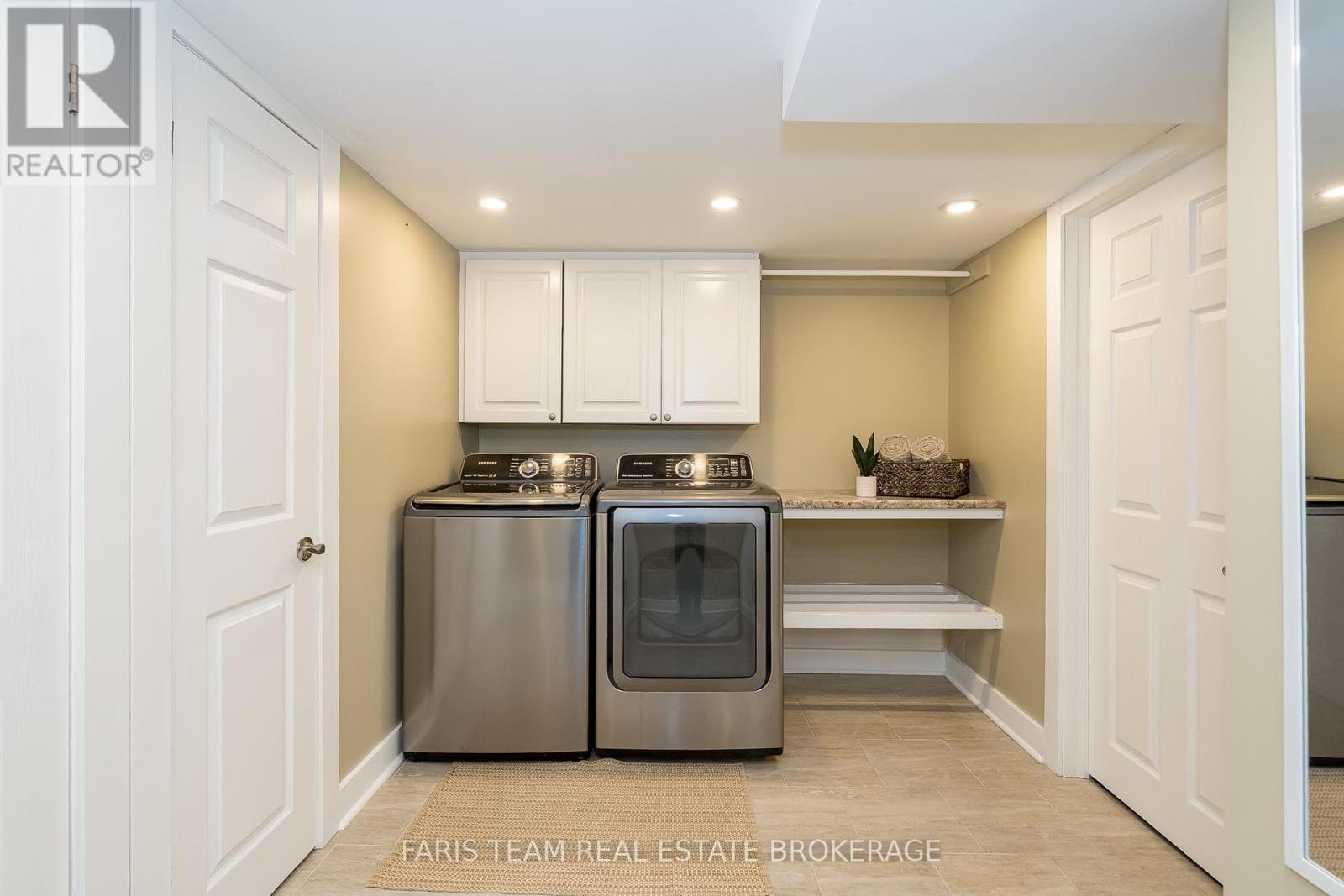 229 Cox Mill Road, Barrie (Painswick North), Ontario  L4N 4G7 - Photo 21 - S12407087
