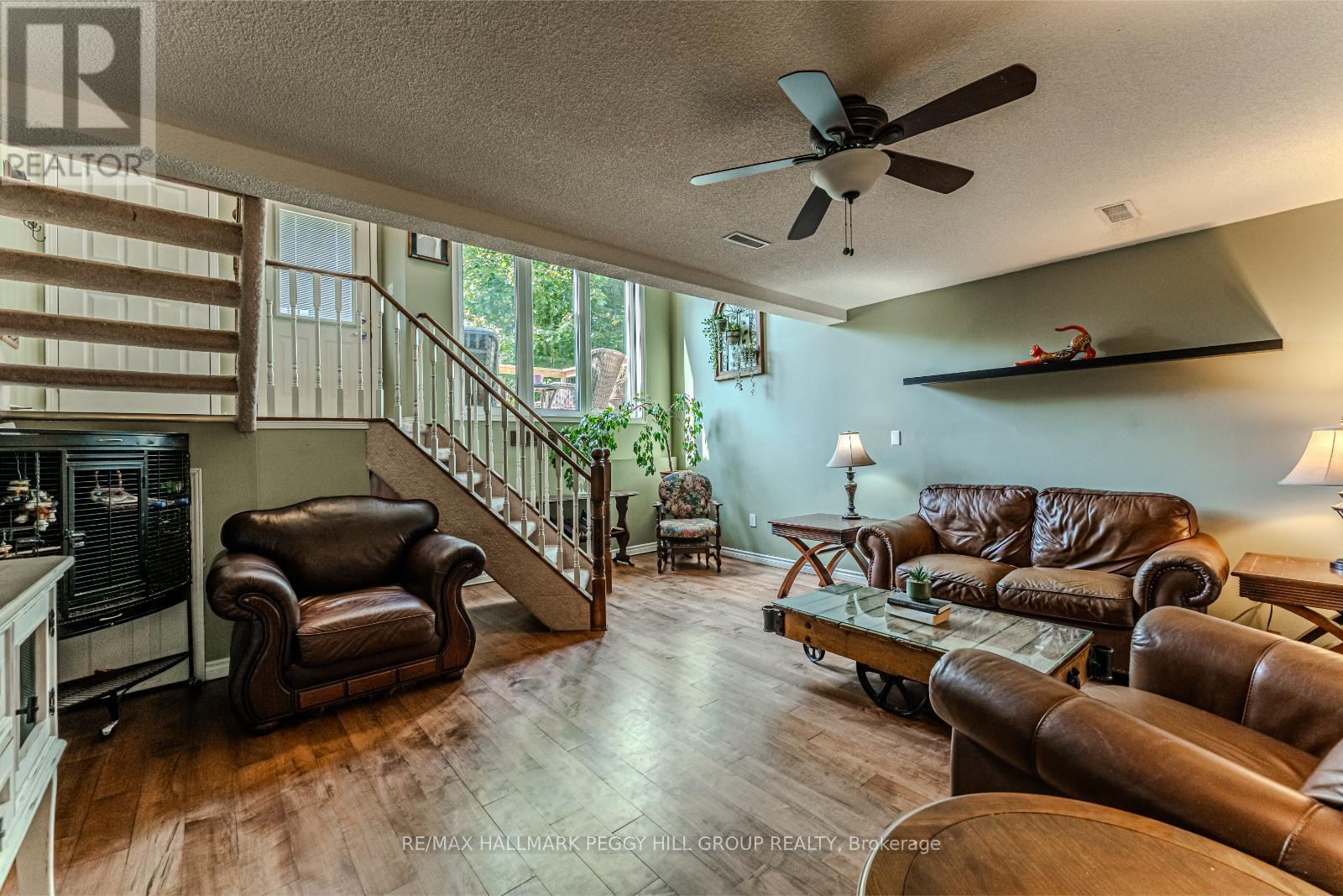 1 Wessenger Drive, Barrie, Ontario  L4N 8R8 - Photo 8 - S12407157