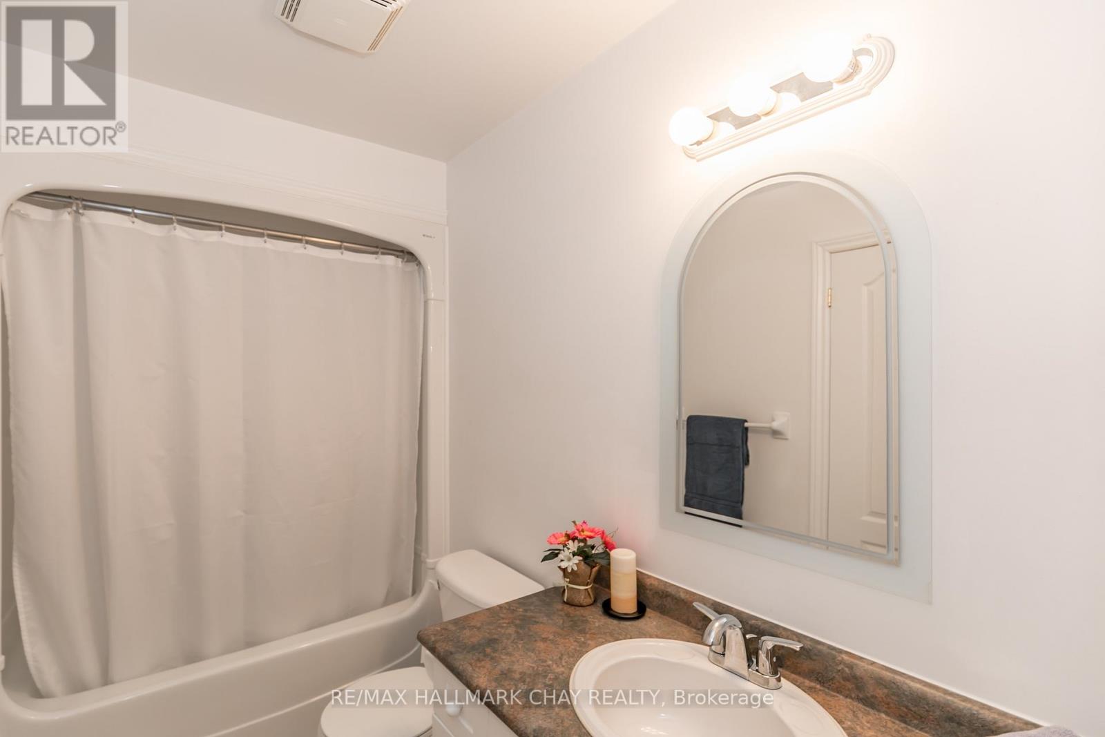 3524 Penetanguishene Road, Oro-Medonte (Craighurst), Ontario  L4M 4Y8 - Photo 16 - S12407183