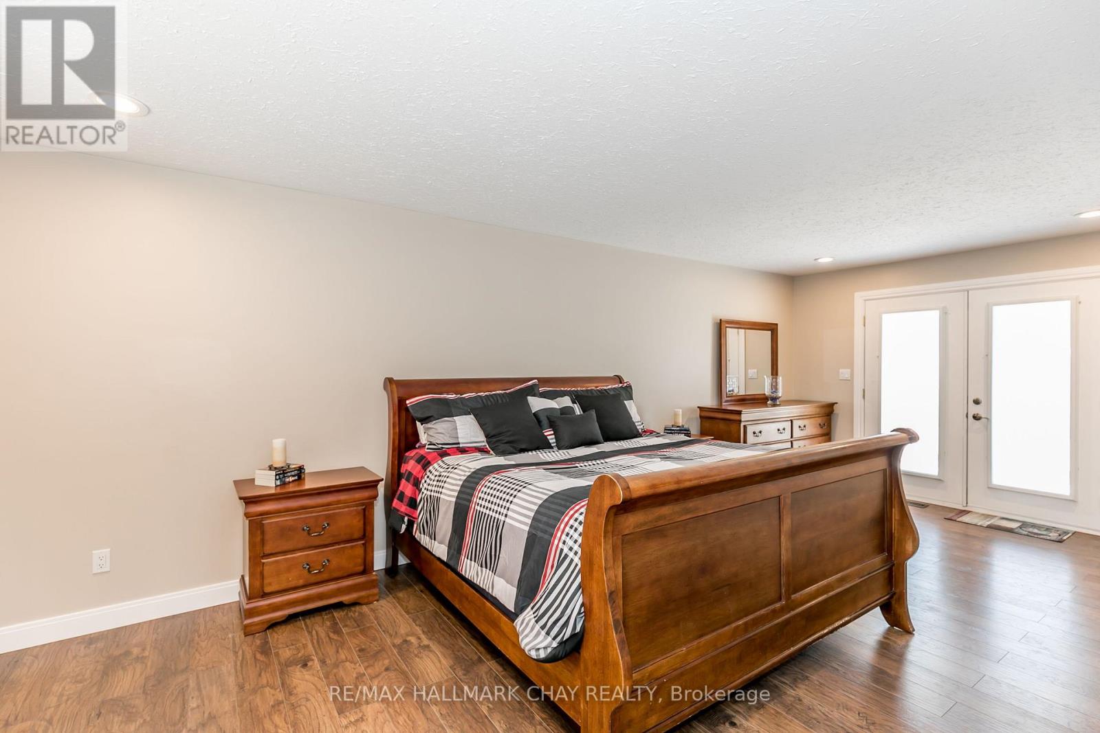 3524 Penetanguishene Road, Oro-Medonte (Craighurst), Ontario  L4M 4Y8 - Photo 17 - S12407183