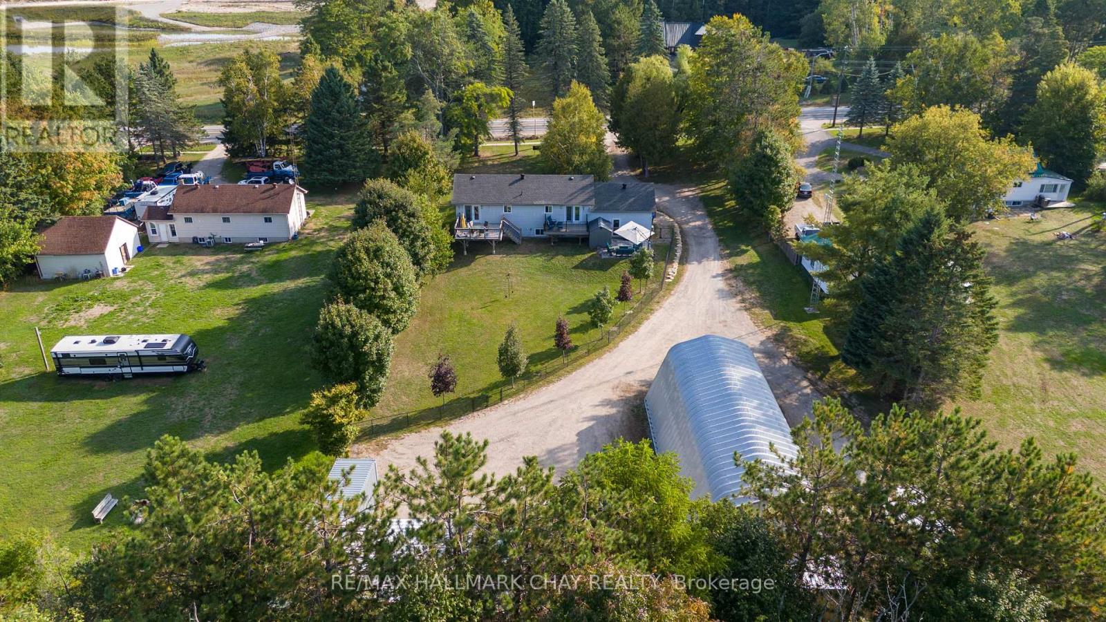 3524 Penetanguishene Road, Oro-Medonte (Craighurst), Ontario  L4M 4Y8 - Photo 4 - S12407183